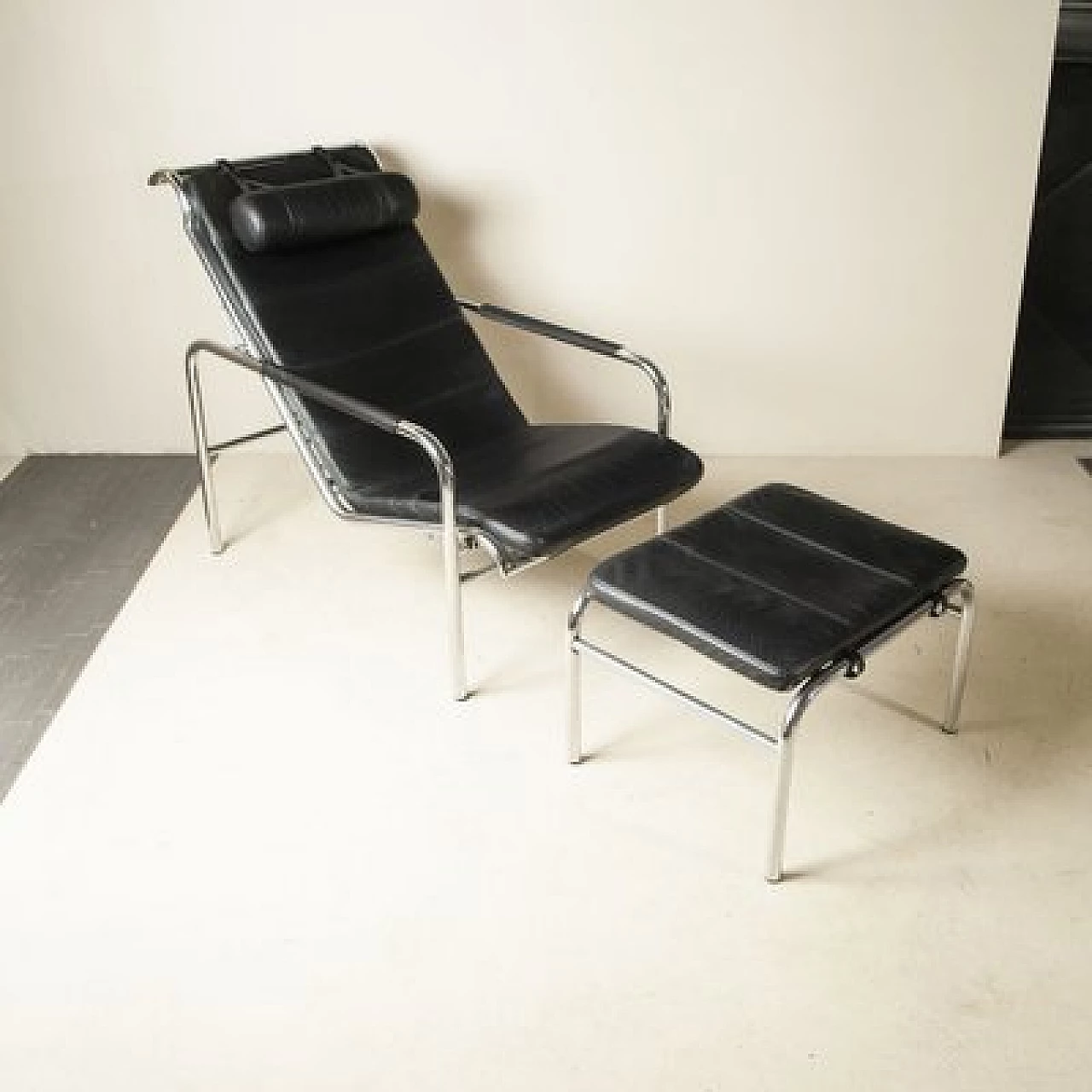 Genni armchair and footstool by Gabriele Mucchi for Zanotta, 1970s 8