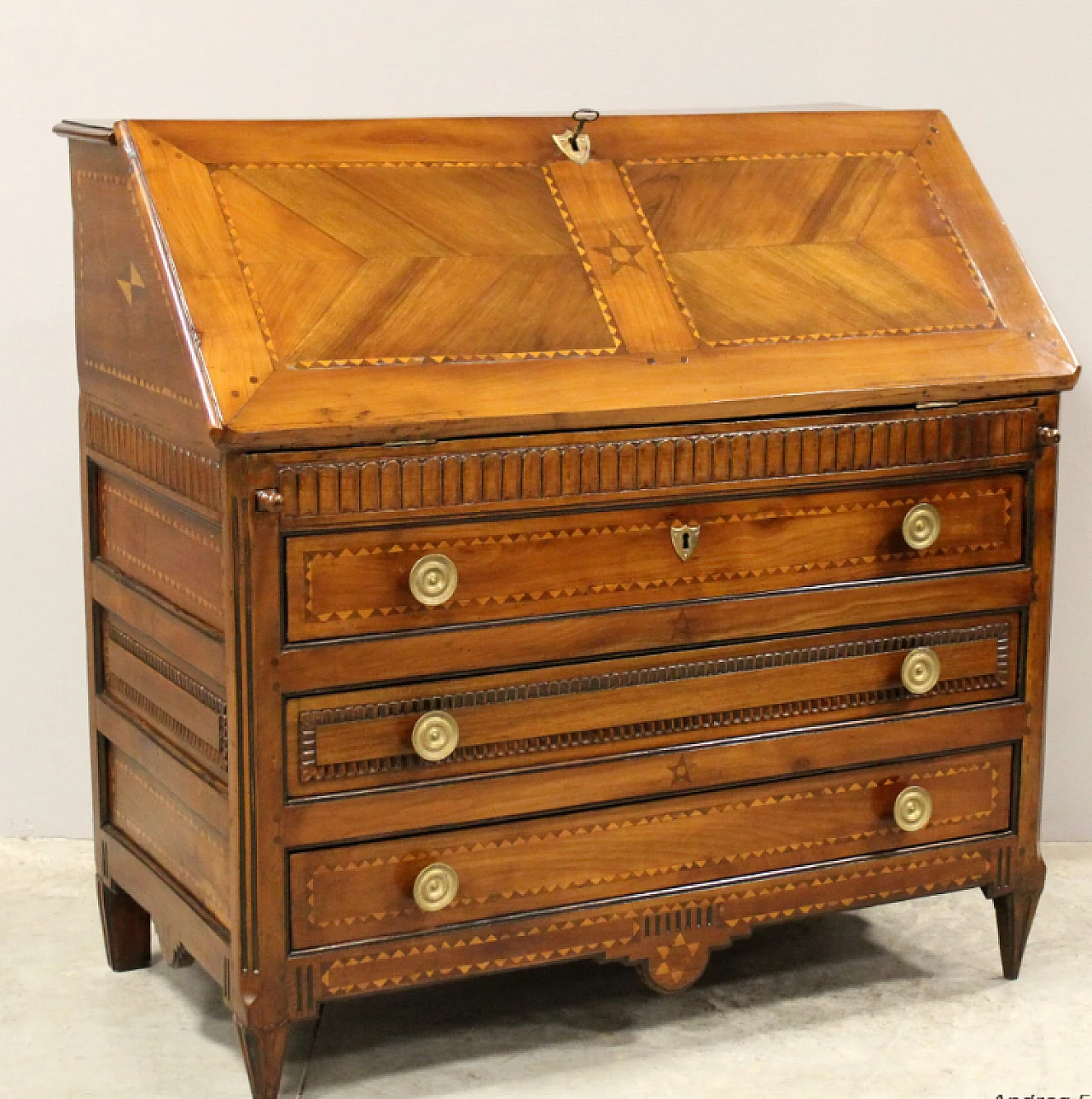 Ribalta Luigi XVI in ciliegio intarsiata, '700 10