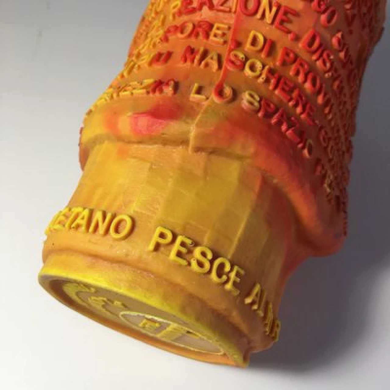 Resin Goto vase by Gaetano Pesce for Caffè Florian, 1990s 6