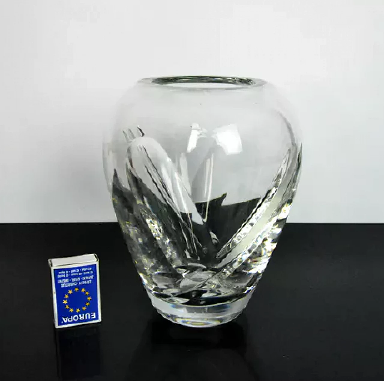 Crystal vase by Royal Doulton, 1980s 4