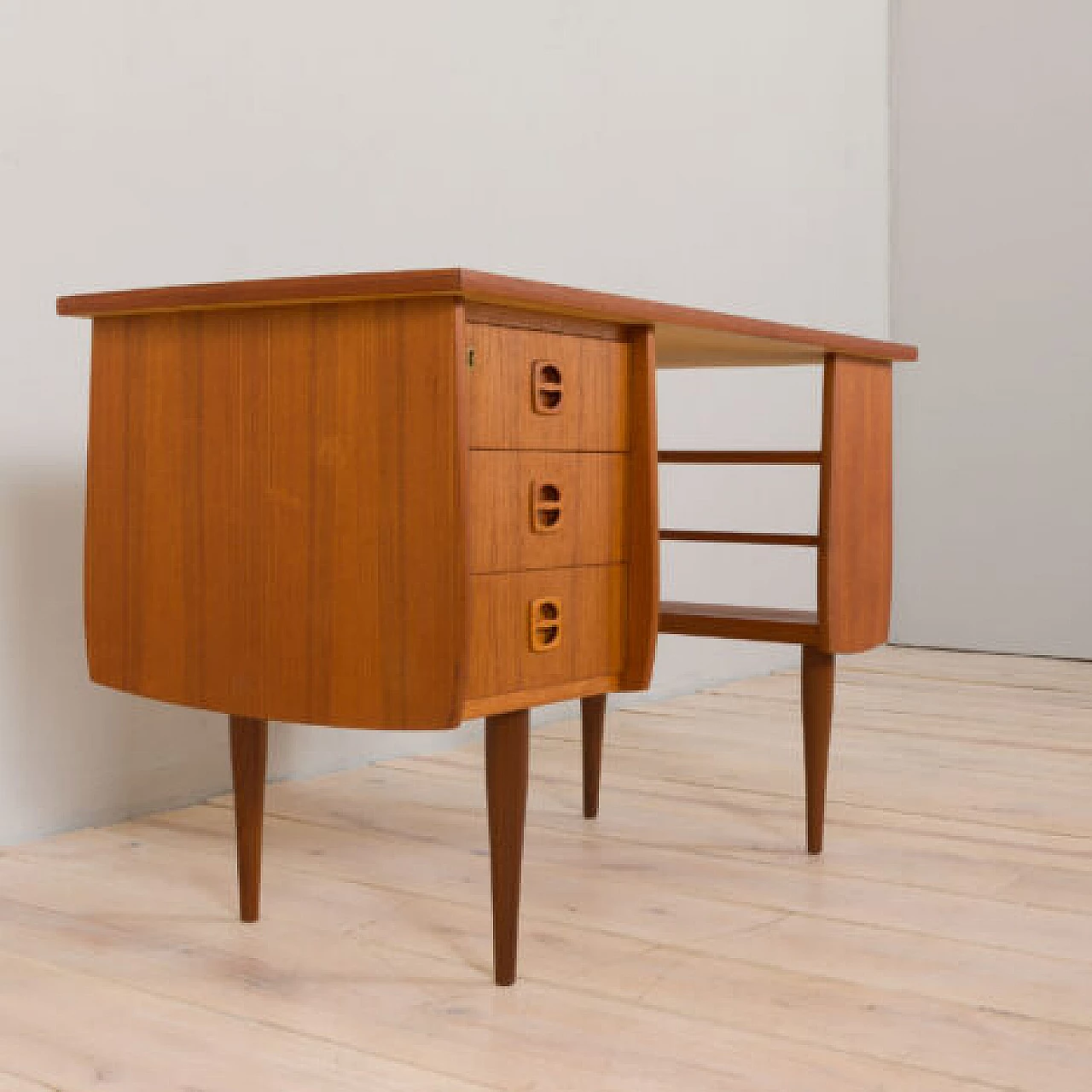 Norwegian teak desk with drawers and shelves, 1960s 15