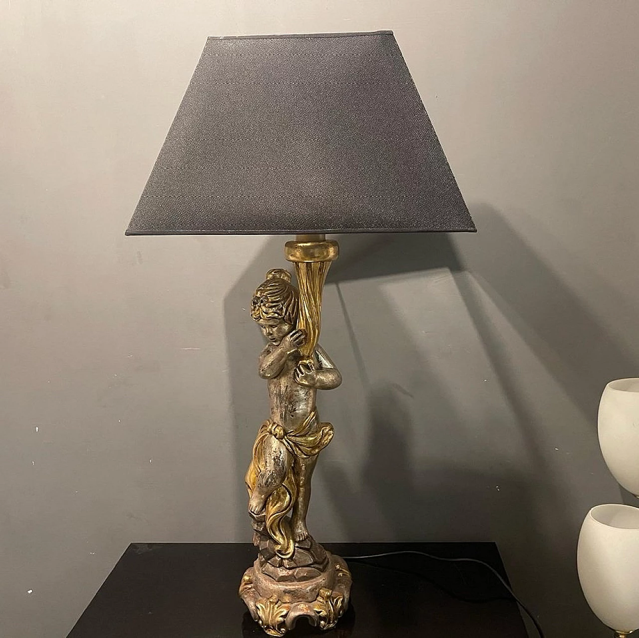 Lampada da tavolo con statua di Venere in legno, anni '60 2