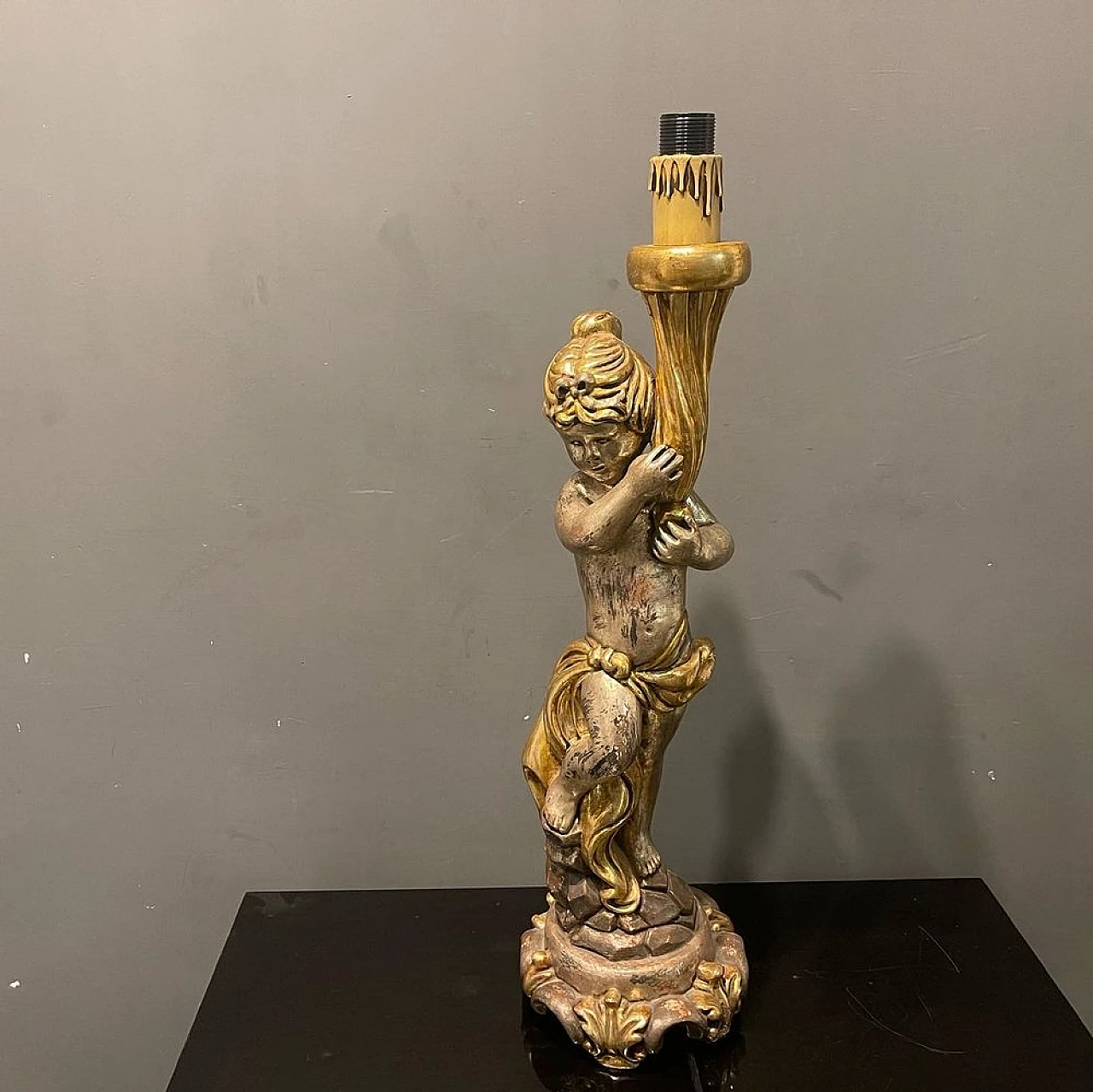 Lampada da tavolo con statua di Venere in legno, anni '60 5