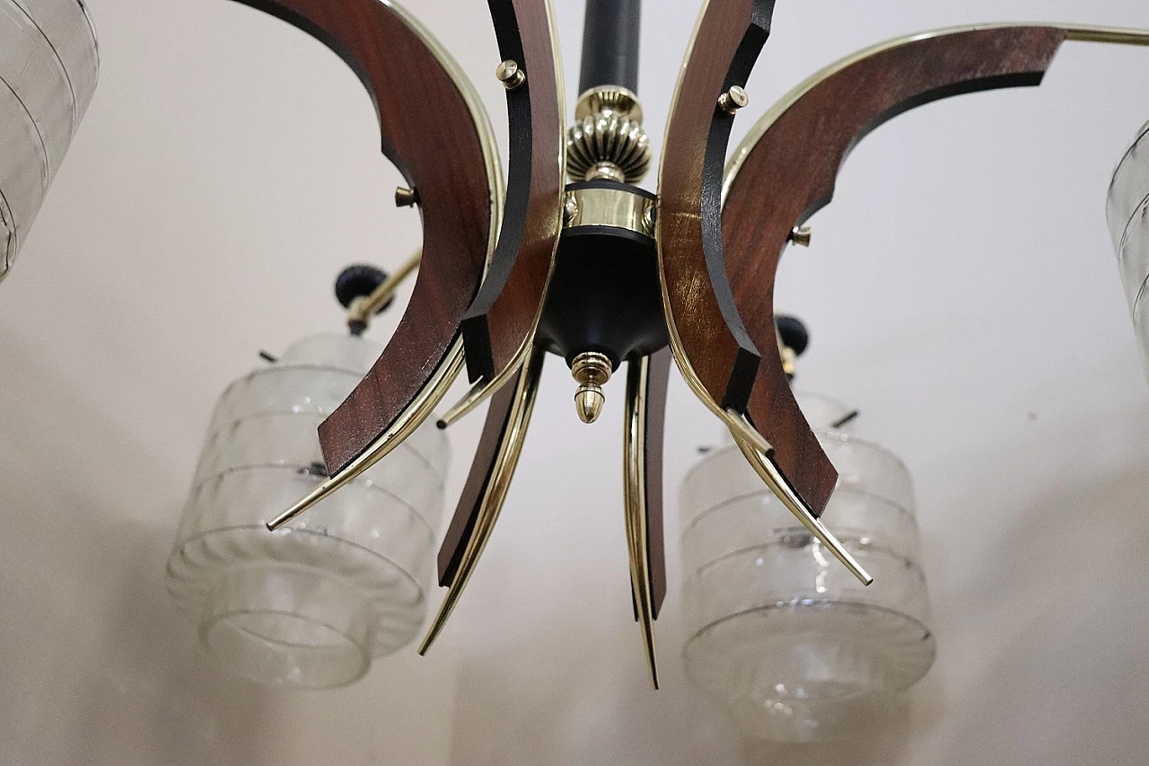 Lampadario in ottone, vetro e legno nello stile di Stilnovo, anni '50 6