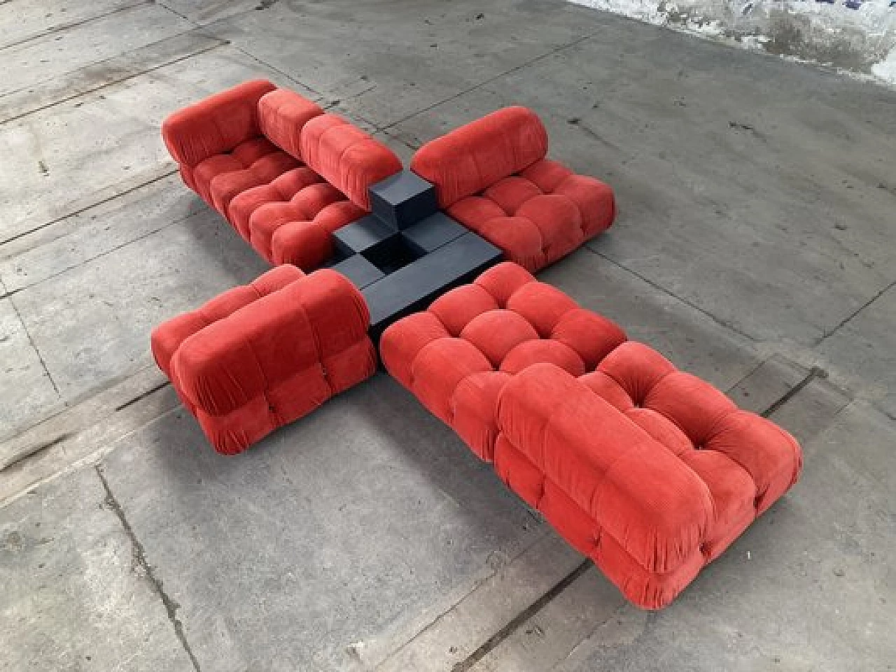 Camaleonda modular sofa and 3 coffee tables by Mario Bellini for B&B, 1972 39