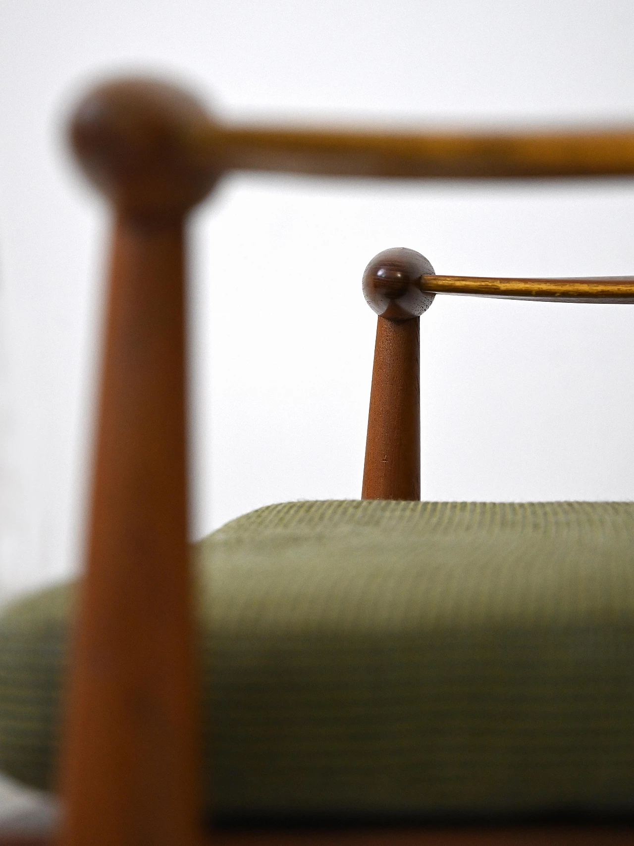 FD 133 solid teak armchair by Finn Juhl for France & Son, 1960s 8