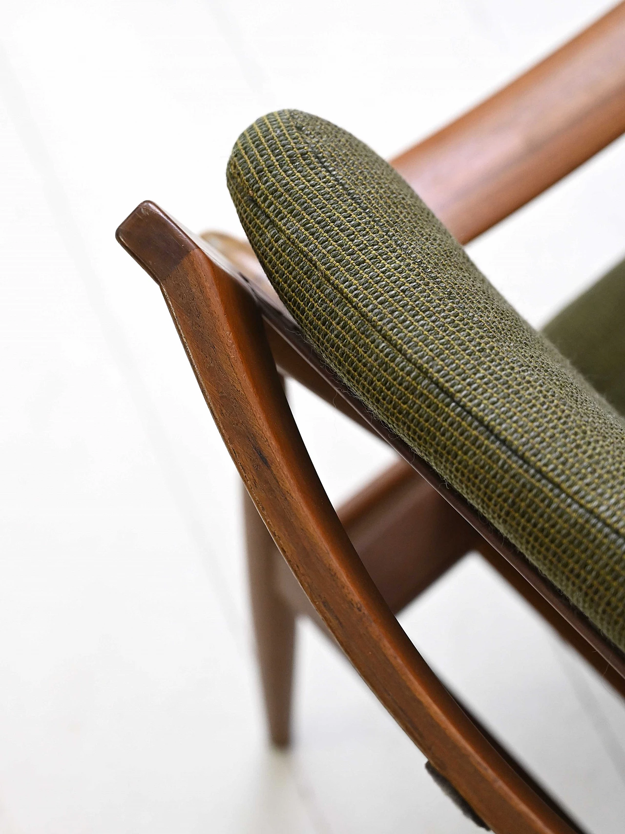 FD 133 solid teak armchair by Finn Juhl for France & Son, 1960s 11