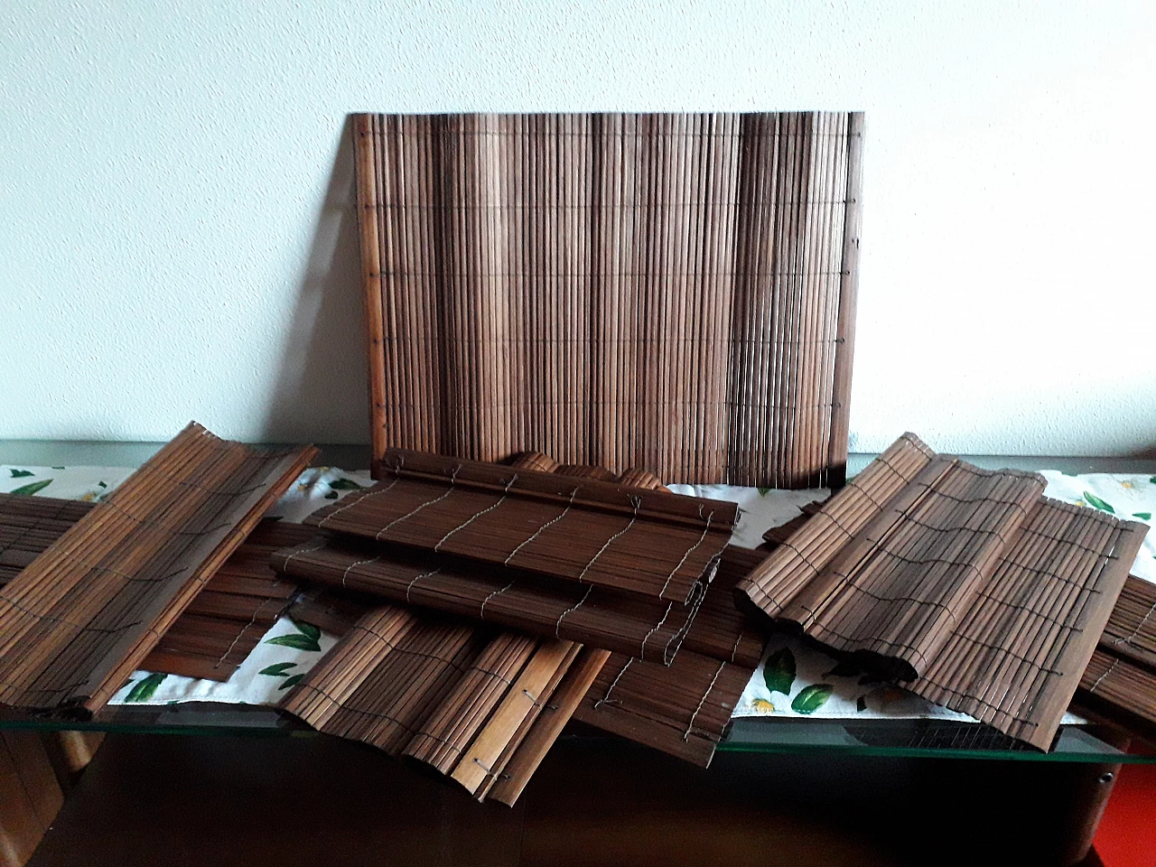 8 Tovagliette pieghevoli in teak, anni '90 2