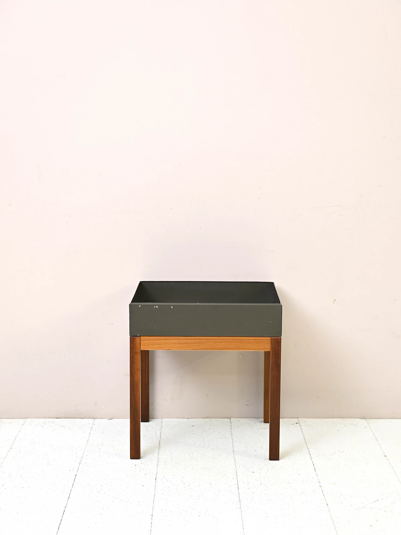 Fioriera scandinava in teak e metallo, anni '60 2