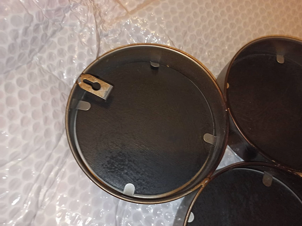 Specchio da parete romboidale in metallo anticato 3