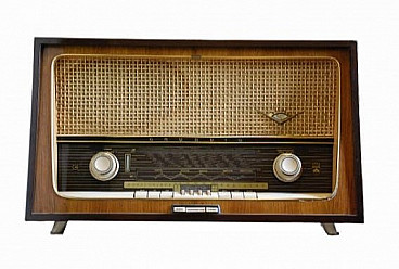 Radio 4017 Stereo in legno di Grundig, anni '60