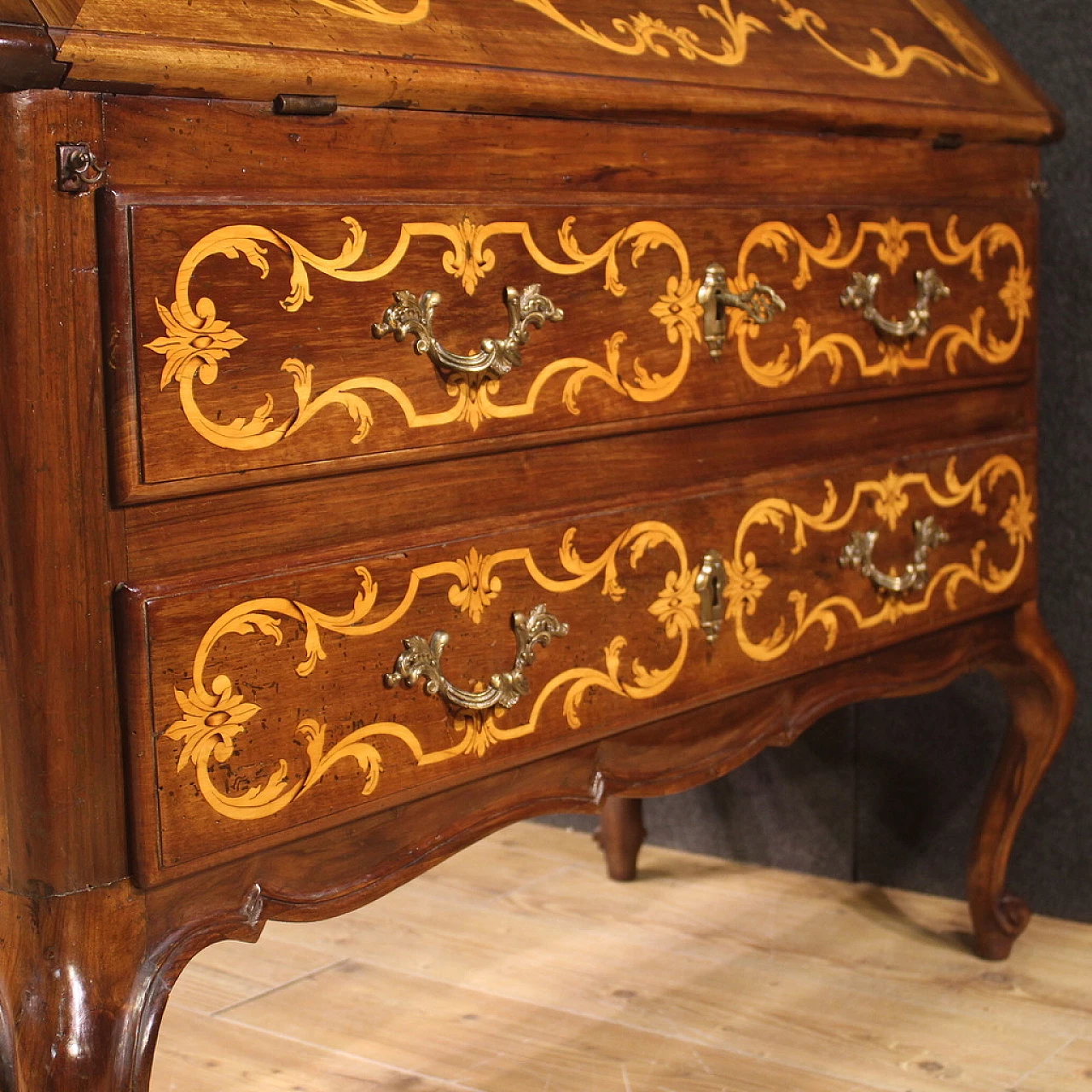 Piedmontese inlaid wood flap desk 8