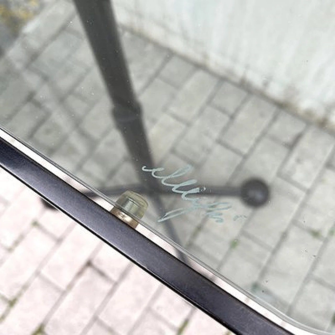 Tavolino con rotelle in ferro e vetro di Arredamenti Allegri Parma, anni '70 7