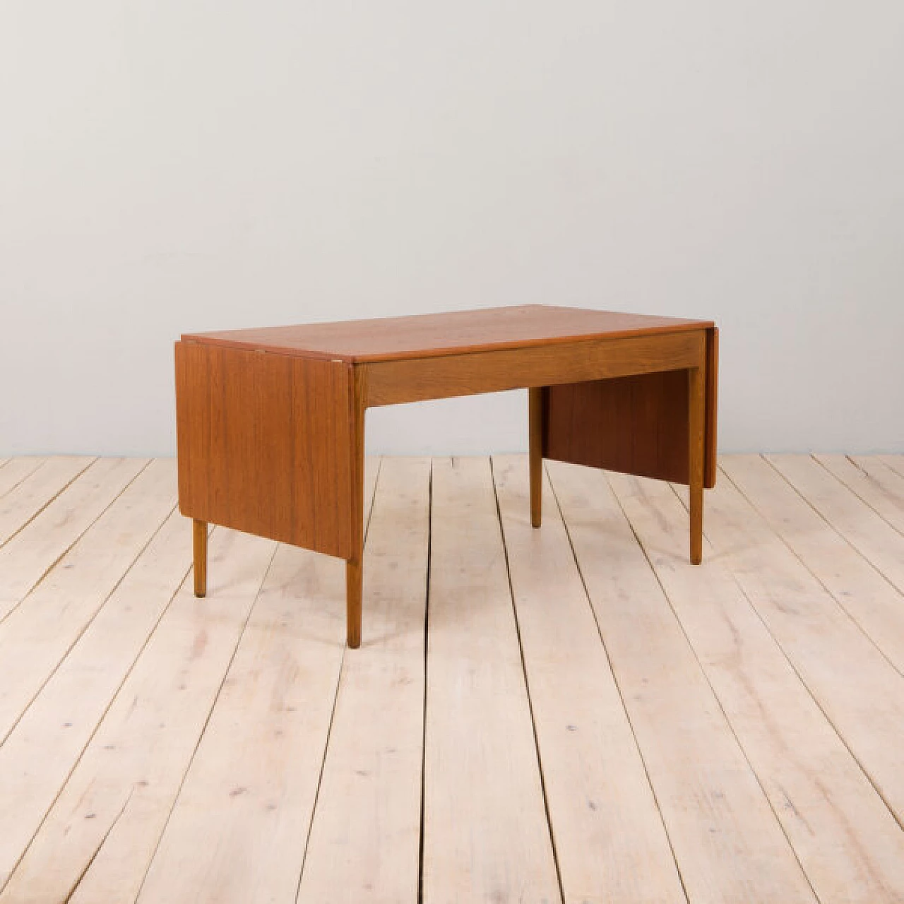 Scrivania in teak e quercia di Hans J. Wegner per Andreas Tuck, anni '50 9