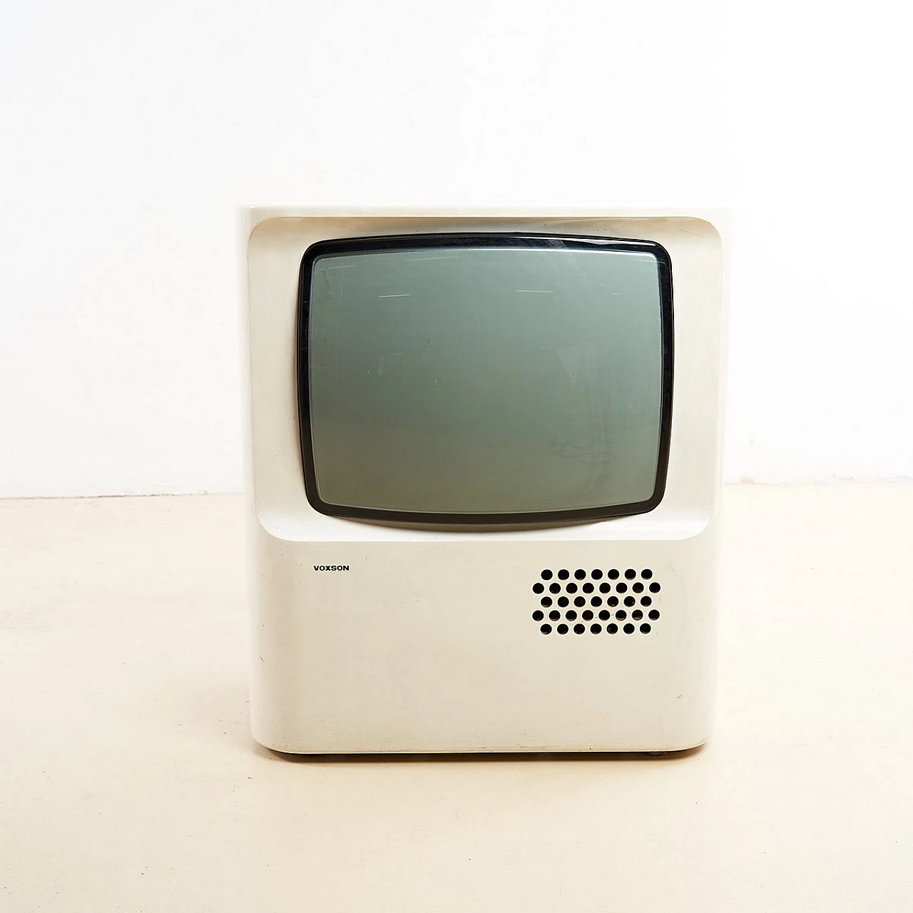 Voxon colour television, late 20th century 1