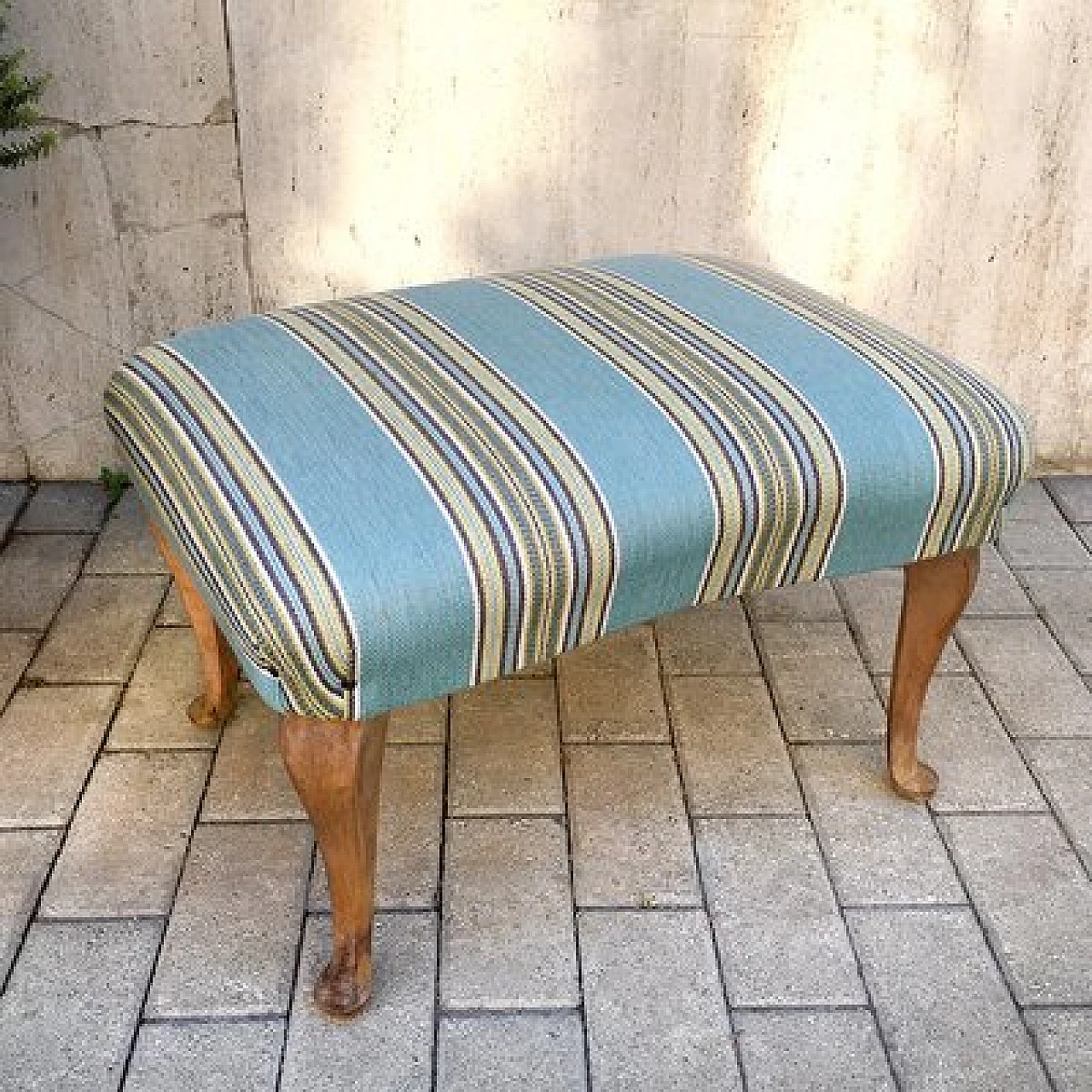 Footstool in oak and striped patterned fabric, 1950s 4