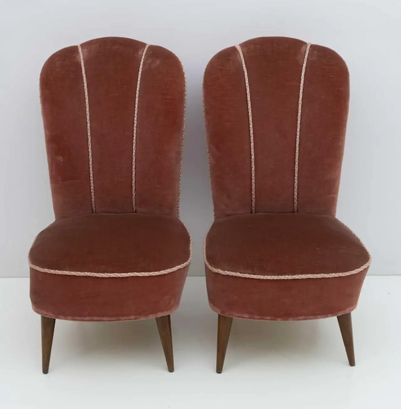 Pair of wooden and velvet armchairs by Gio Ponti for ISA Bergamo, 1950s 2