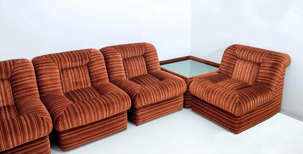Velvet five-piece sofa with coffee table, 1970s 4