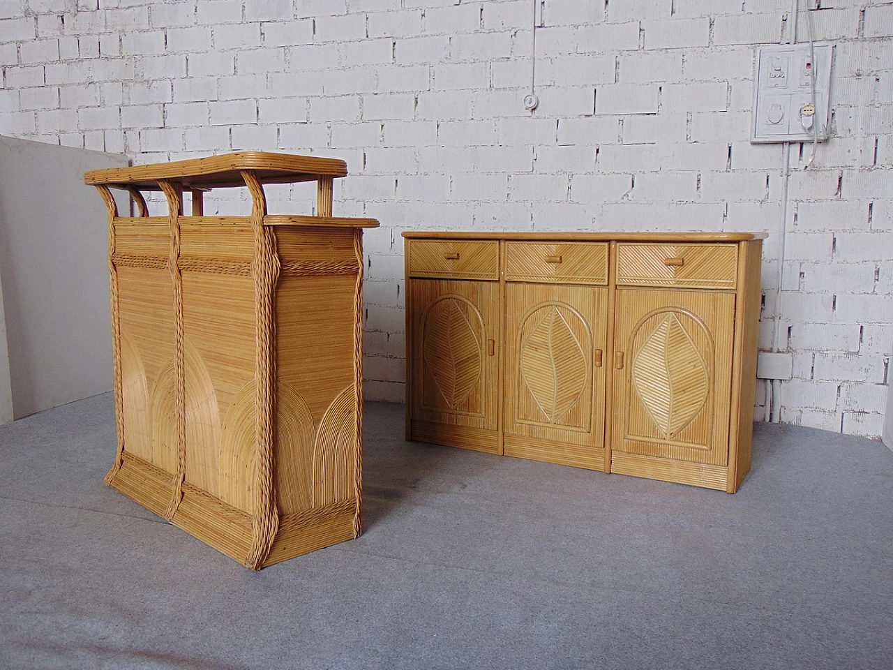 Bancone bar e credenza in bambù, anni '70 1