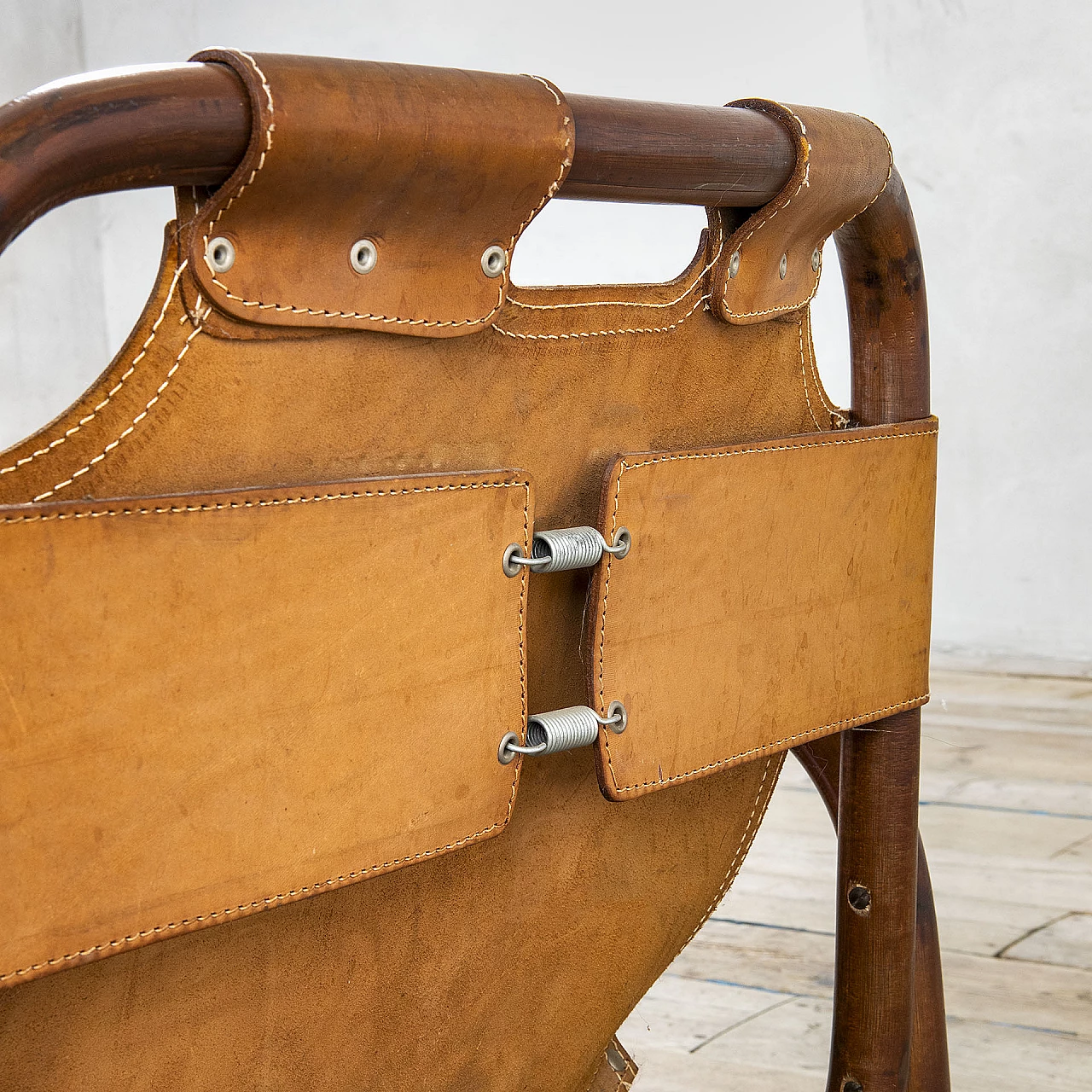 Pair of bamboo and leather Safari armchairs by Tito Agnoli, 1960s 6