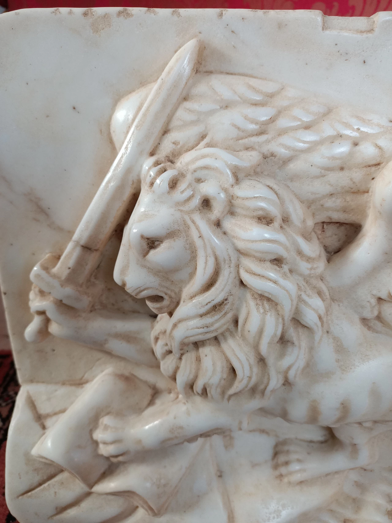 Bassorilievo del Leone di San Marco in marmo Calacatta, fine '800 1