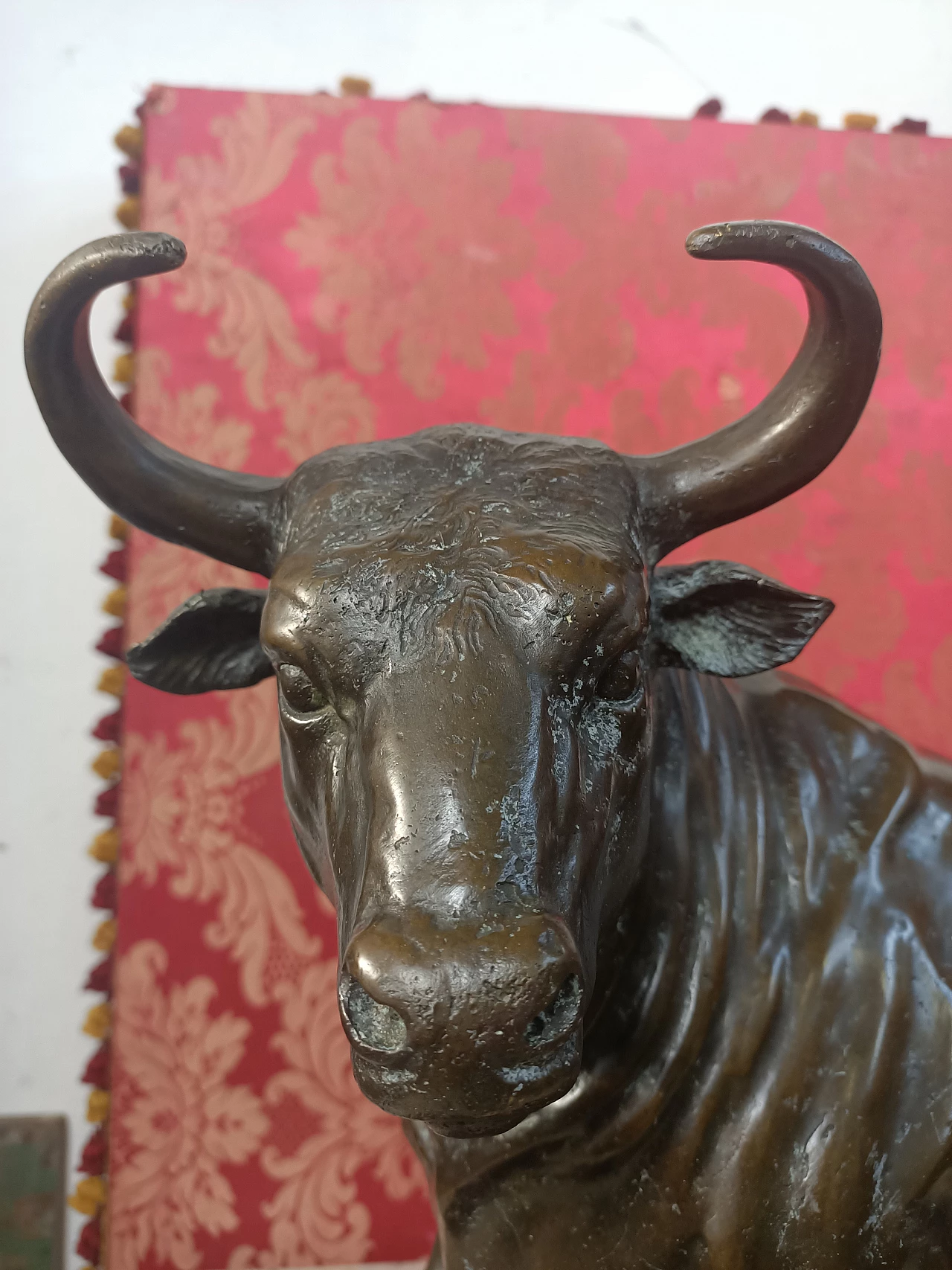 Bronze bull sculpture, late 19th century 2