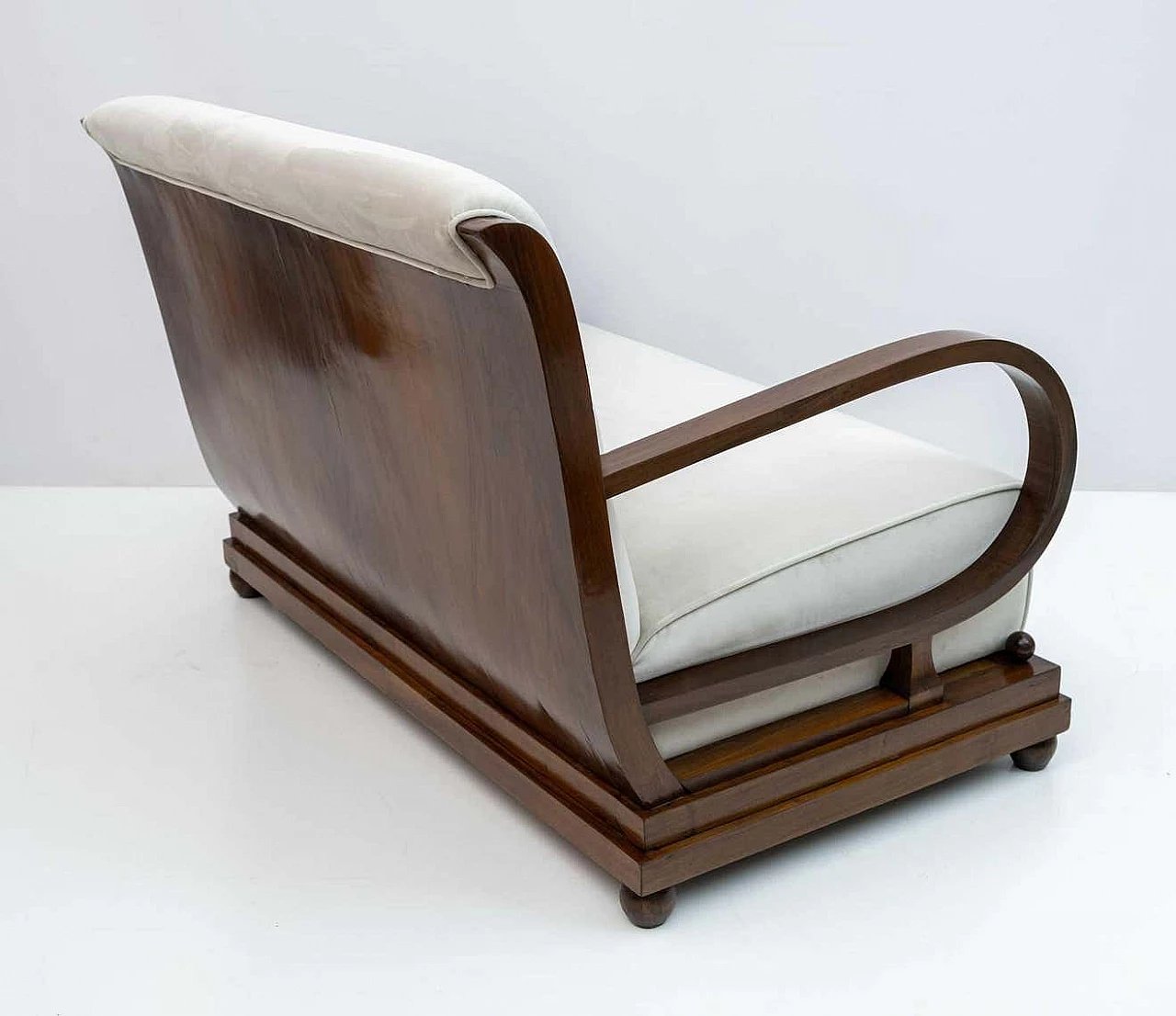 Art Deco sofa in curved walnut and ivory velvet, 1920s 5