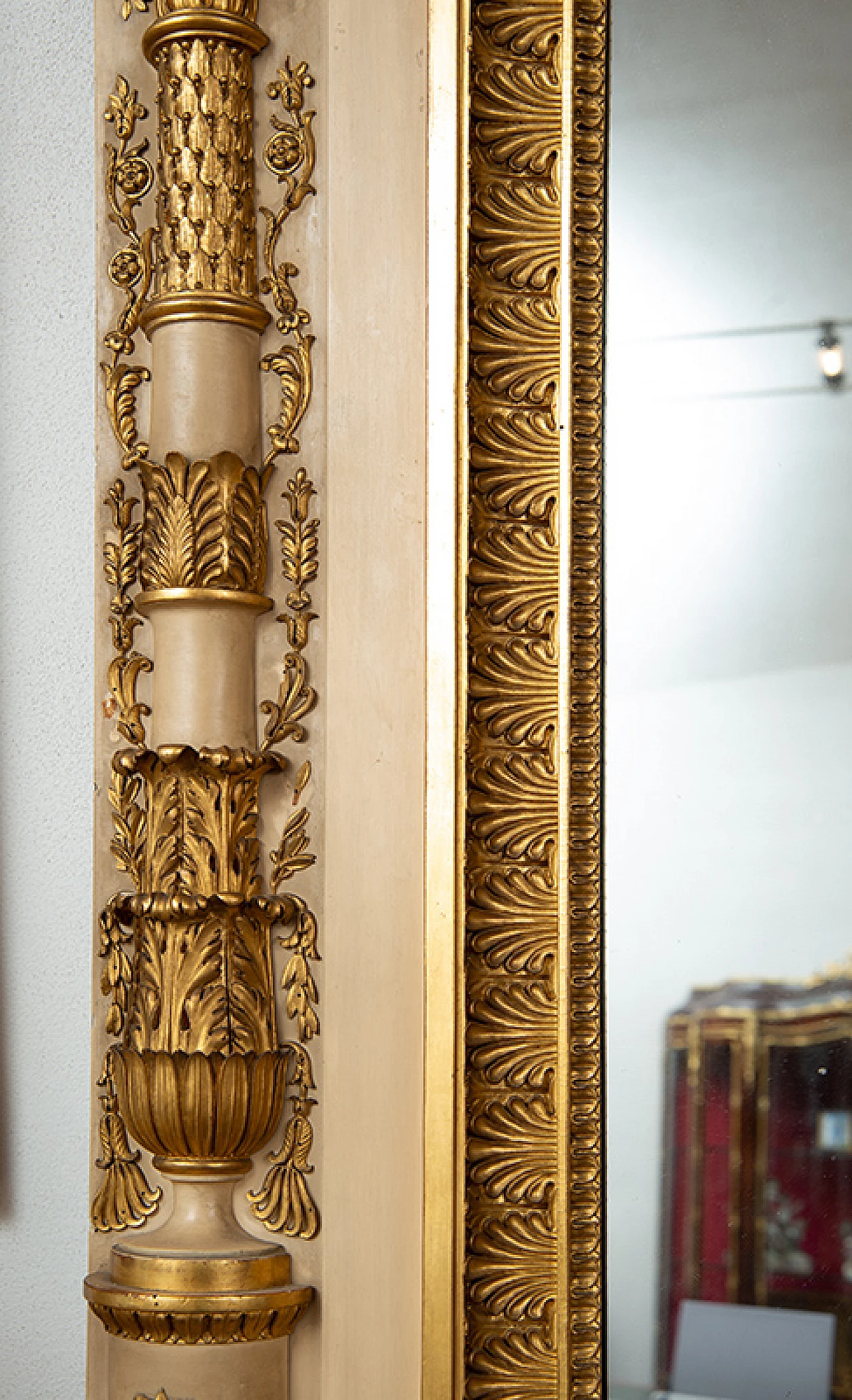 Empire mirror in lacquered and gilded wood, early 19th century 2