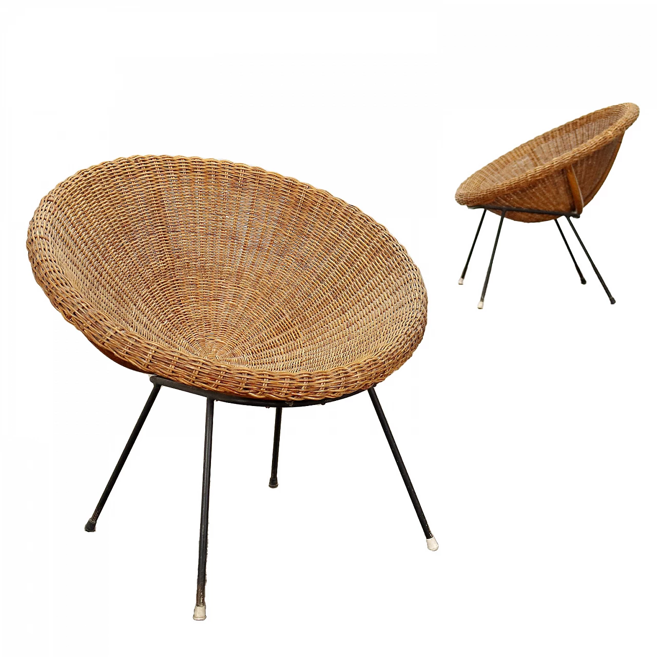 Coppia di poltrone in vimini intrecciato con gambe in metallo, anni '60 1
