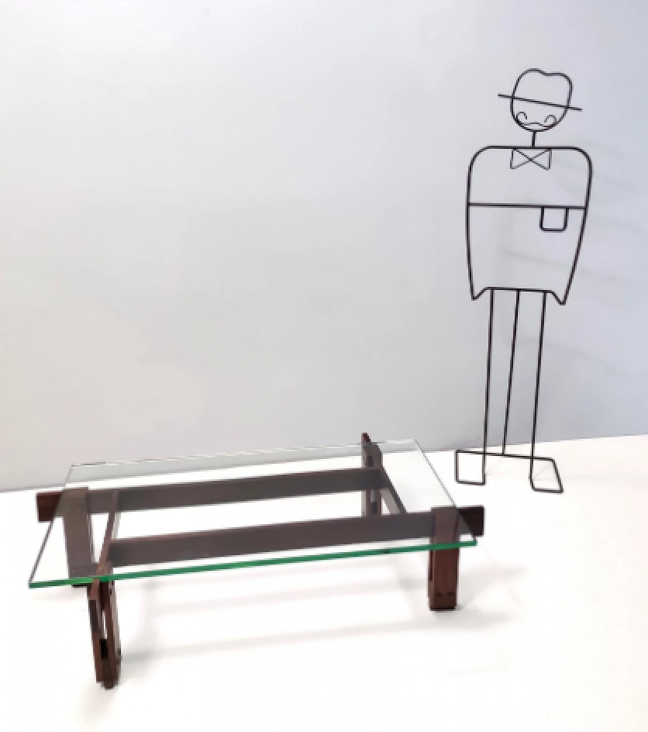 Walnut coffee table with glass top attributed to Ico Parisi, 1950s 5