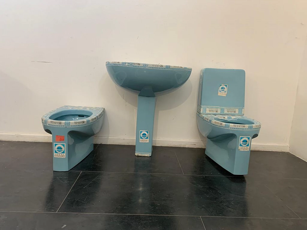 Aquatonda washbasin, toilet and bidet by Achille Castiglioni for Ideal Standard, 1970s 1