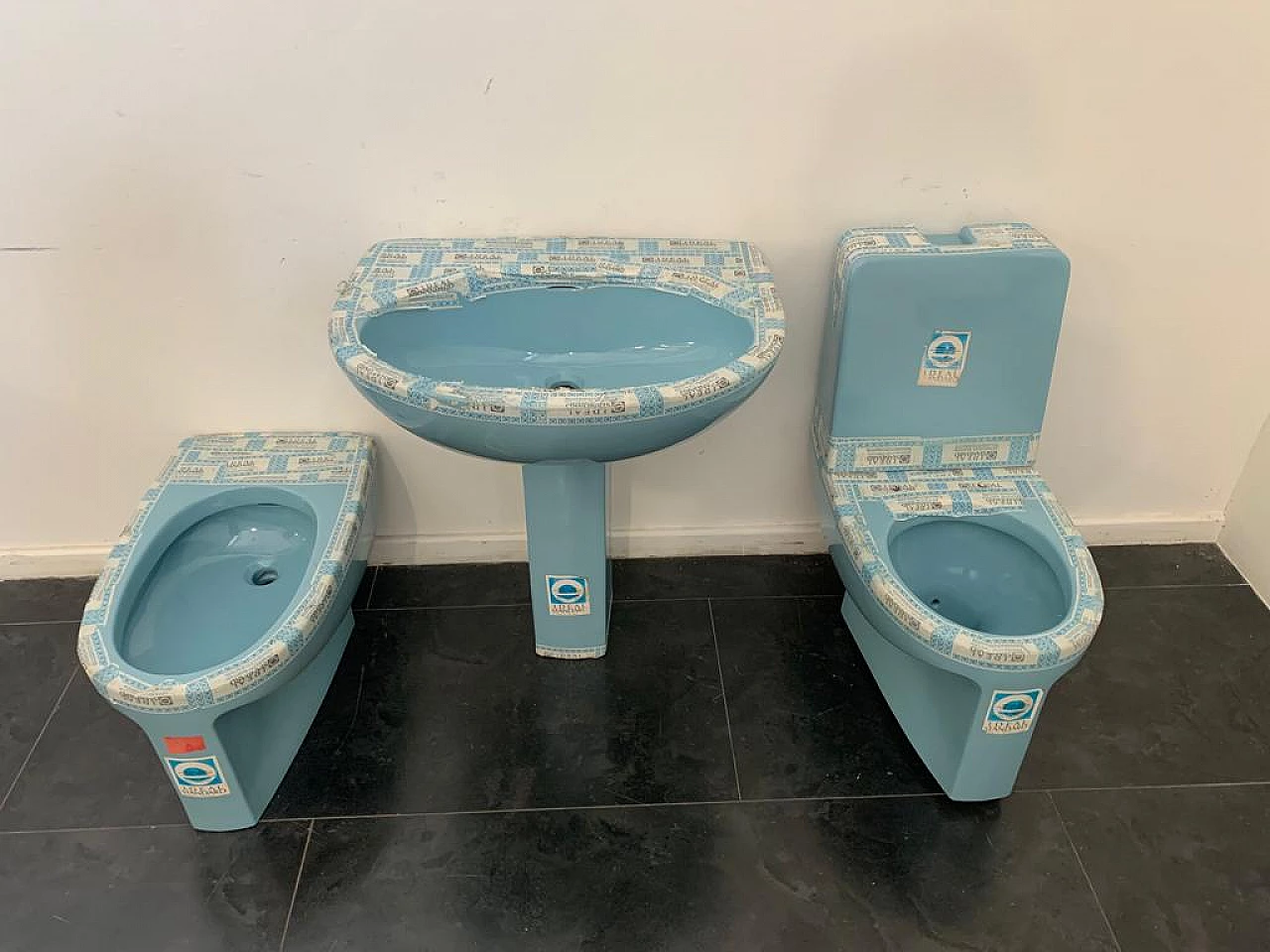 Aquatonda washbasin, toilet and bidet by Achille Castiglioni for Ideal Standard, 1970s 2