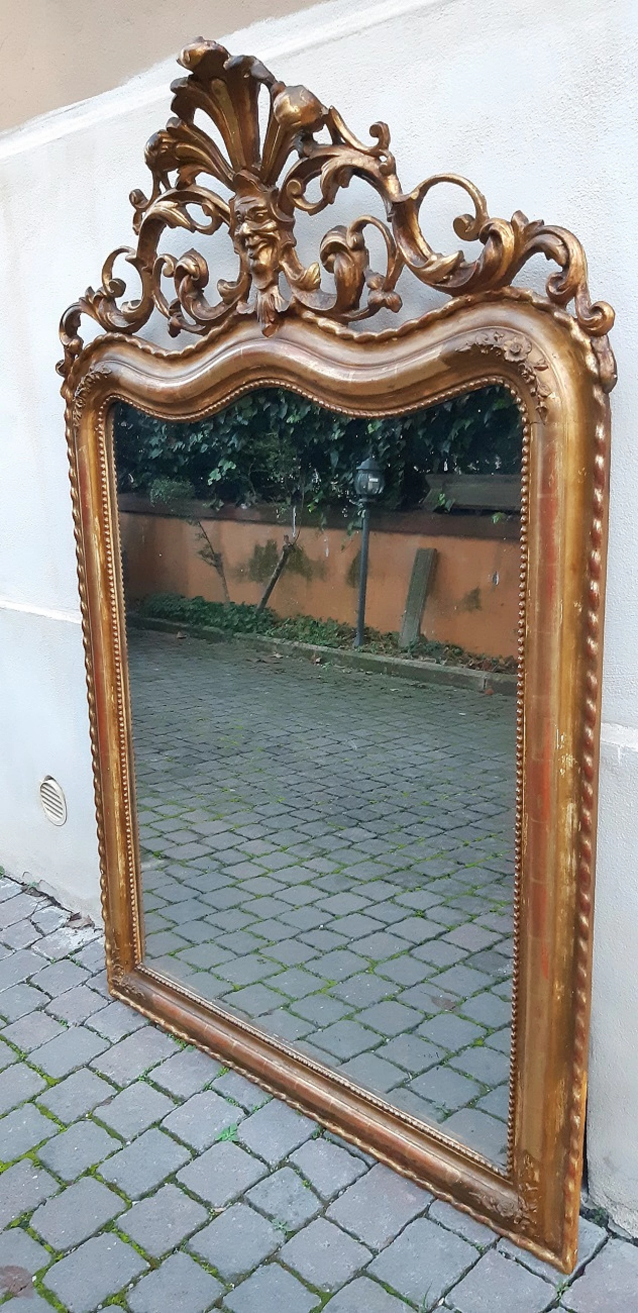 French gilded wood mirror with mascaron, first half of the 19th century 2
