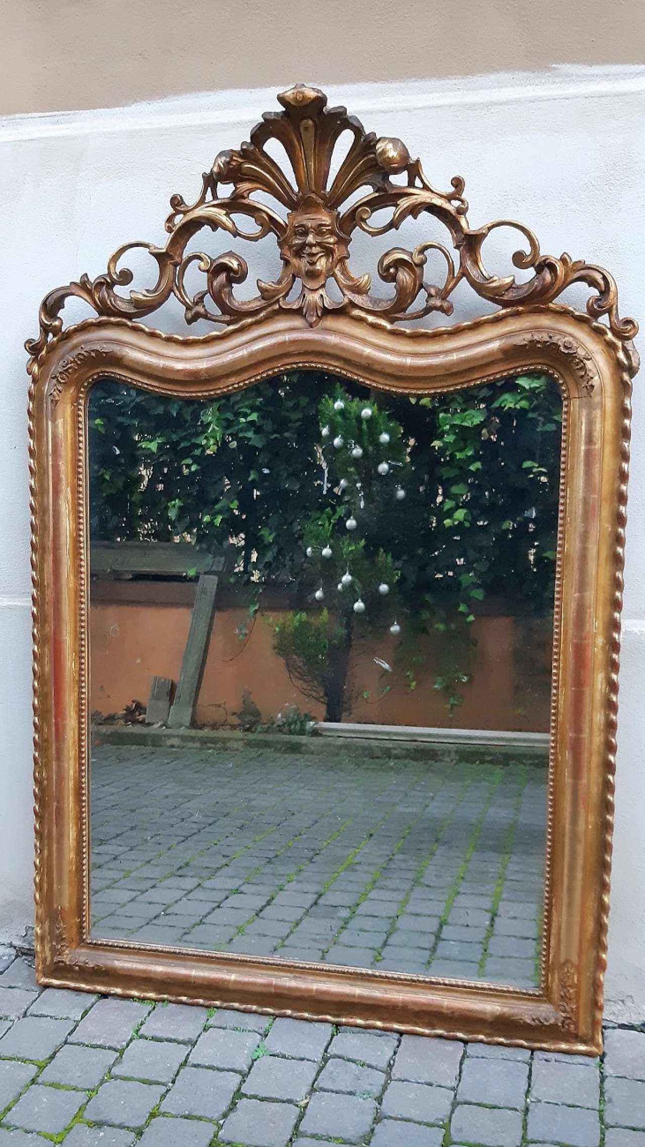 French gilded wood mirror with mascaron, first half of the 19th century 5