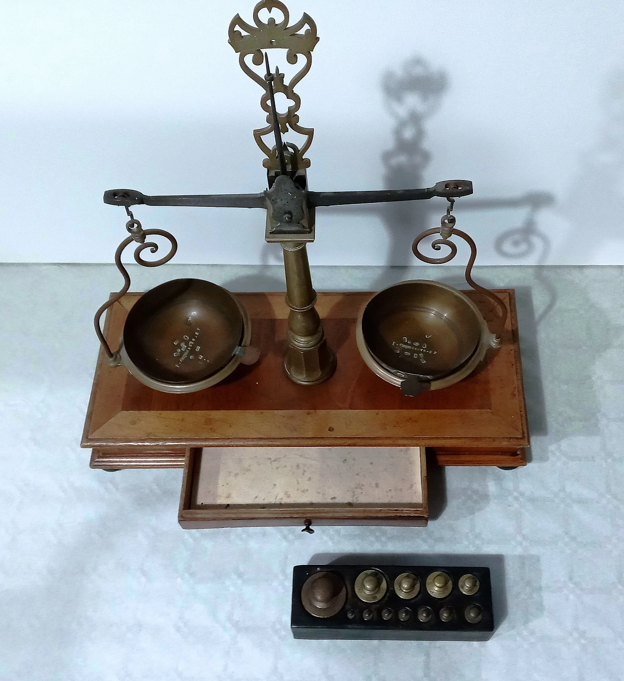 Wood and brass apothecary scale, 1950s 9