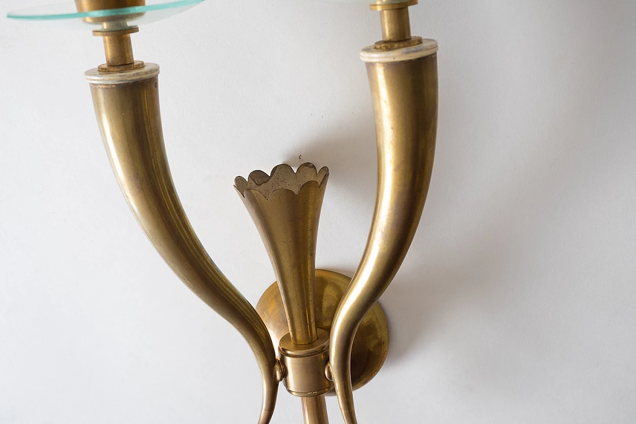 Brass and wood wall lamp by Gio Ponti and Emilio Lancia, 1950s 5