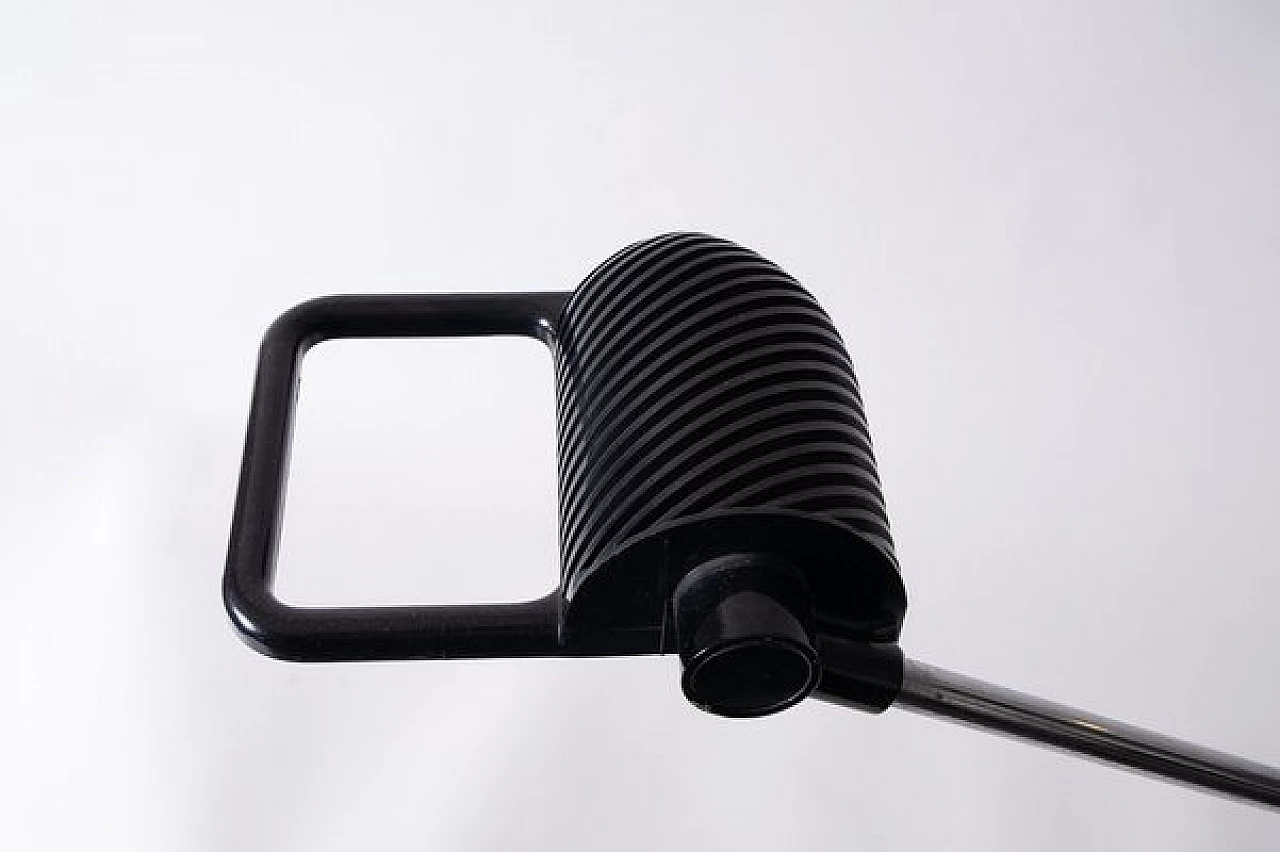 Maniglia table lamp by De Pas, D'Urbino & Lomazzi for Stilnovo, 1970s 2