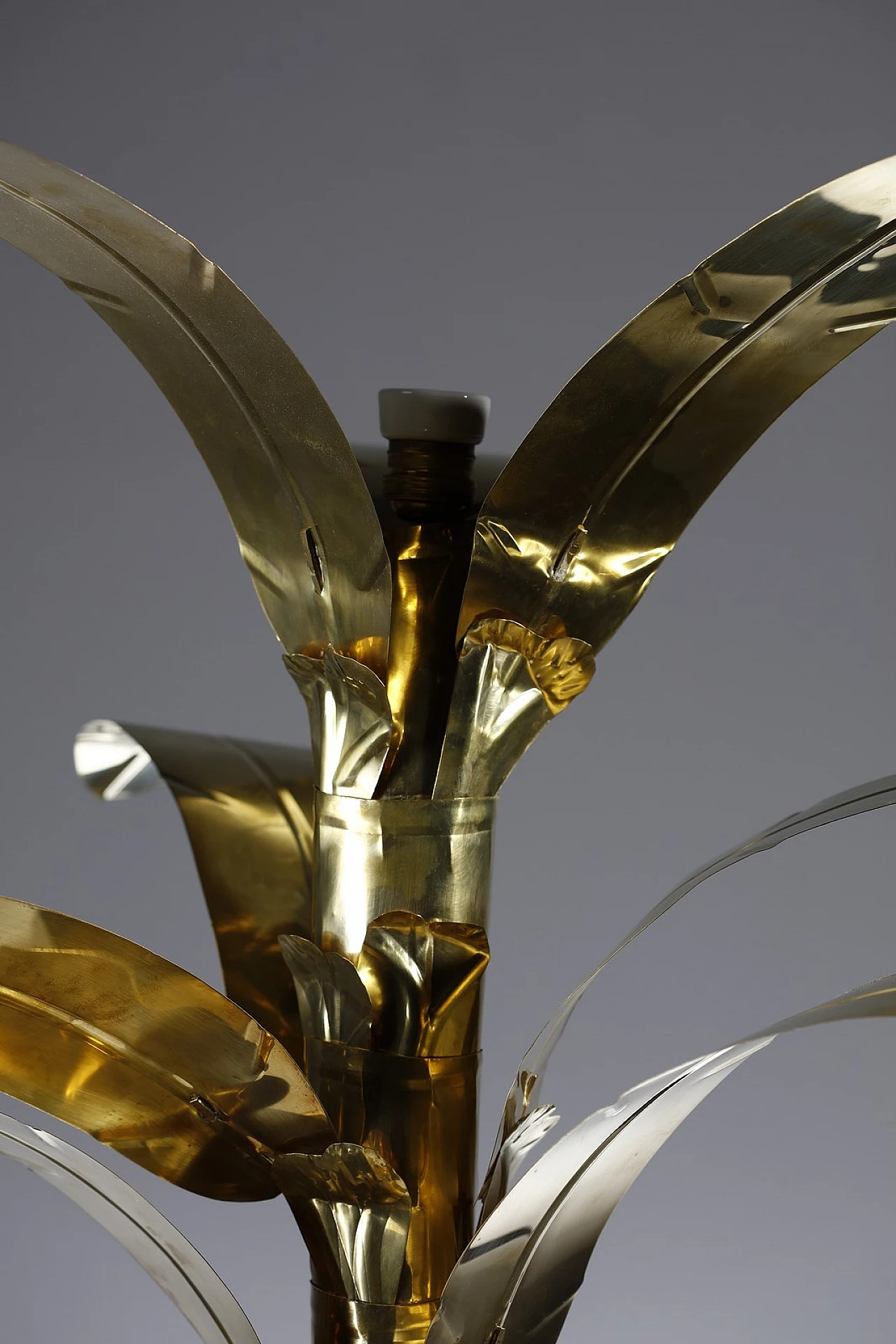 Brass palm-shaped table lamp by Bottega Gadda, 1960 5