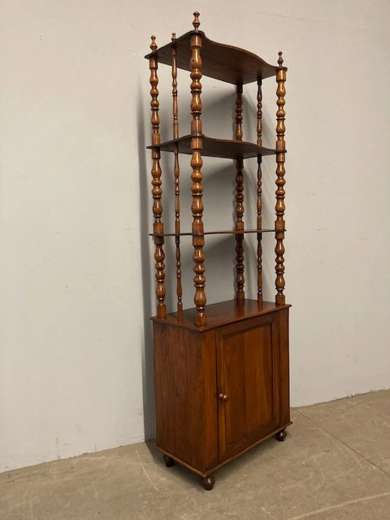 Louis Philippe open etagere in solid walnut, mid-19th century 1