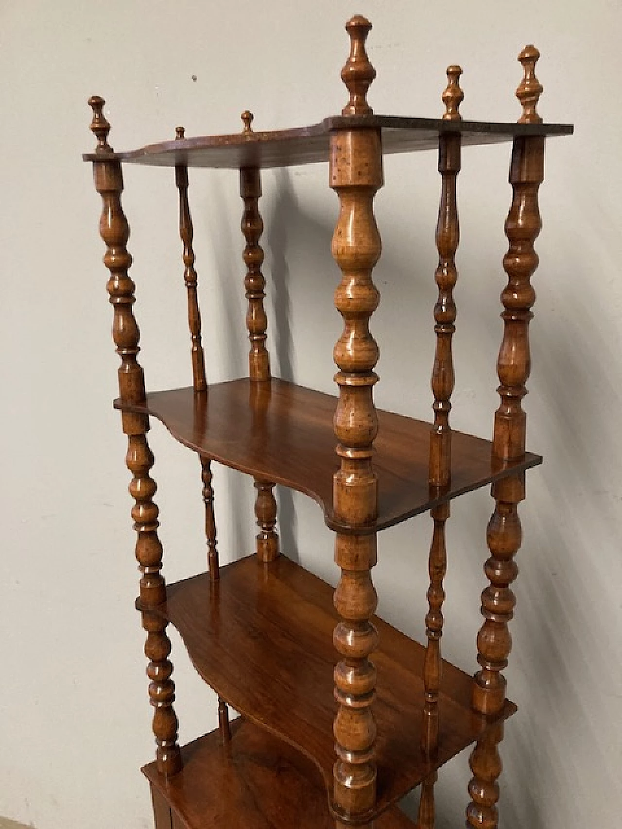 Louis Philippe open etagere in solid walnut, mid-19th century 11