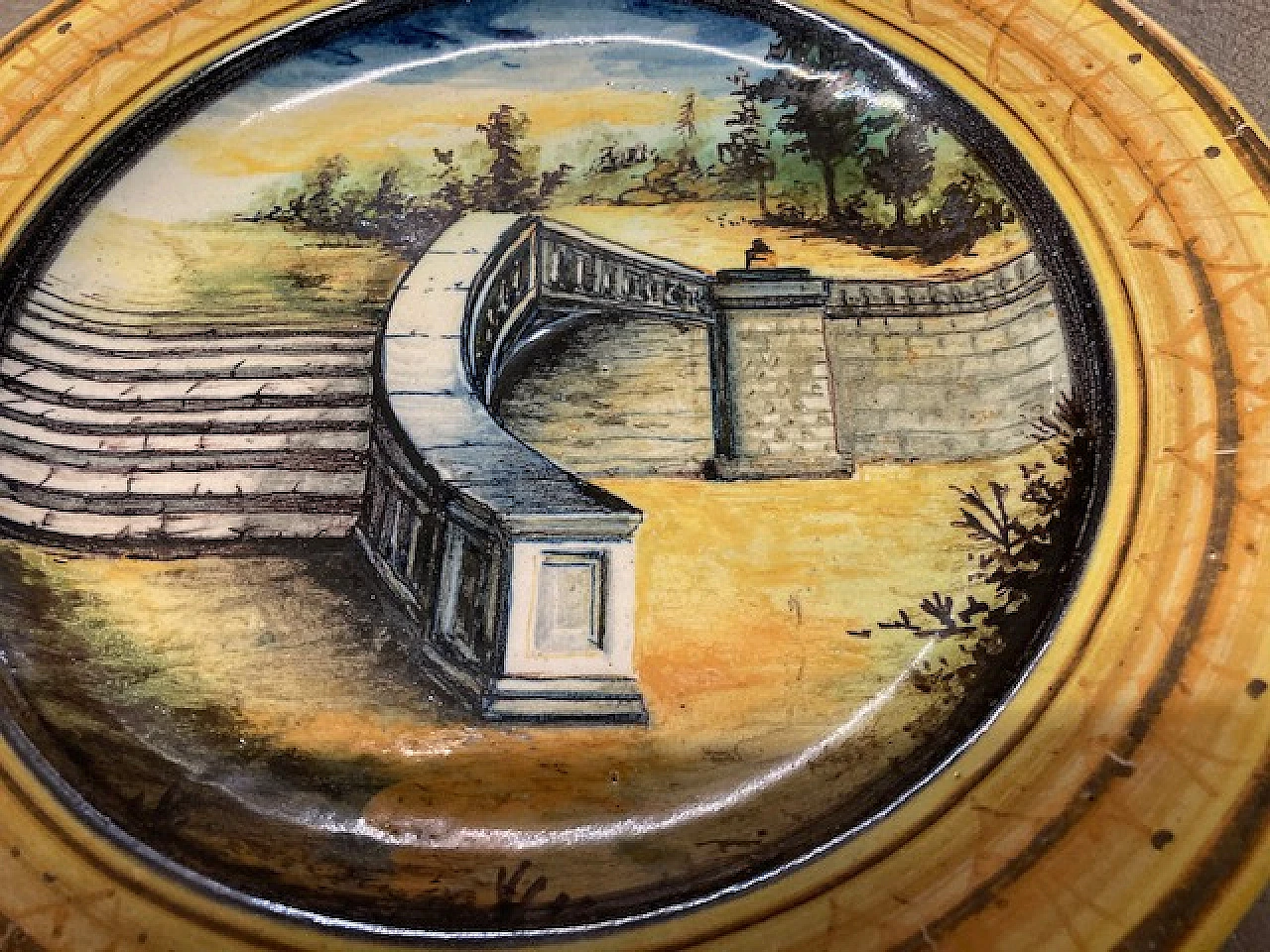 Piatto in maiolica di Cantagalli, fine '800 1