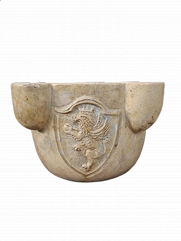 Yellow Nembro marble apothecary mortar with griffin, late 19th century