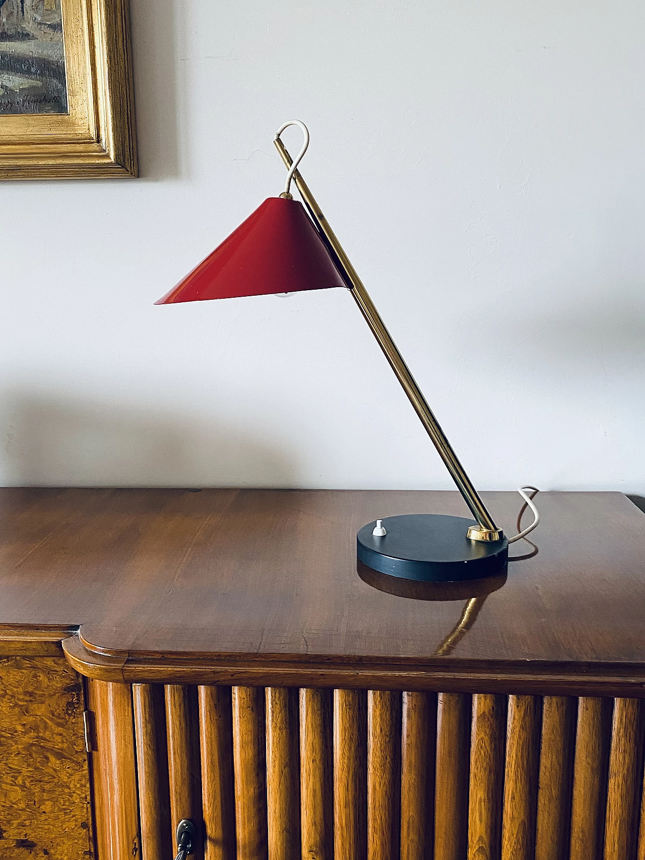 Red metal and brass table lamp for Lumen, 1960s 2