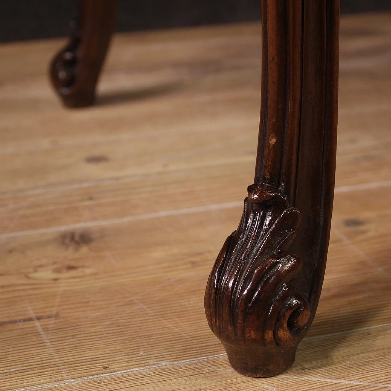 Round veneered wood game table, 1950s 11