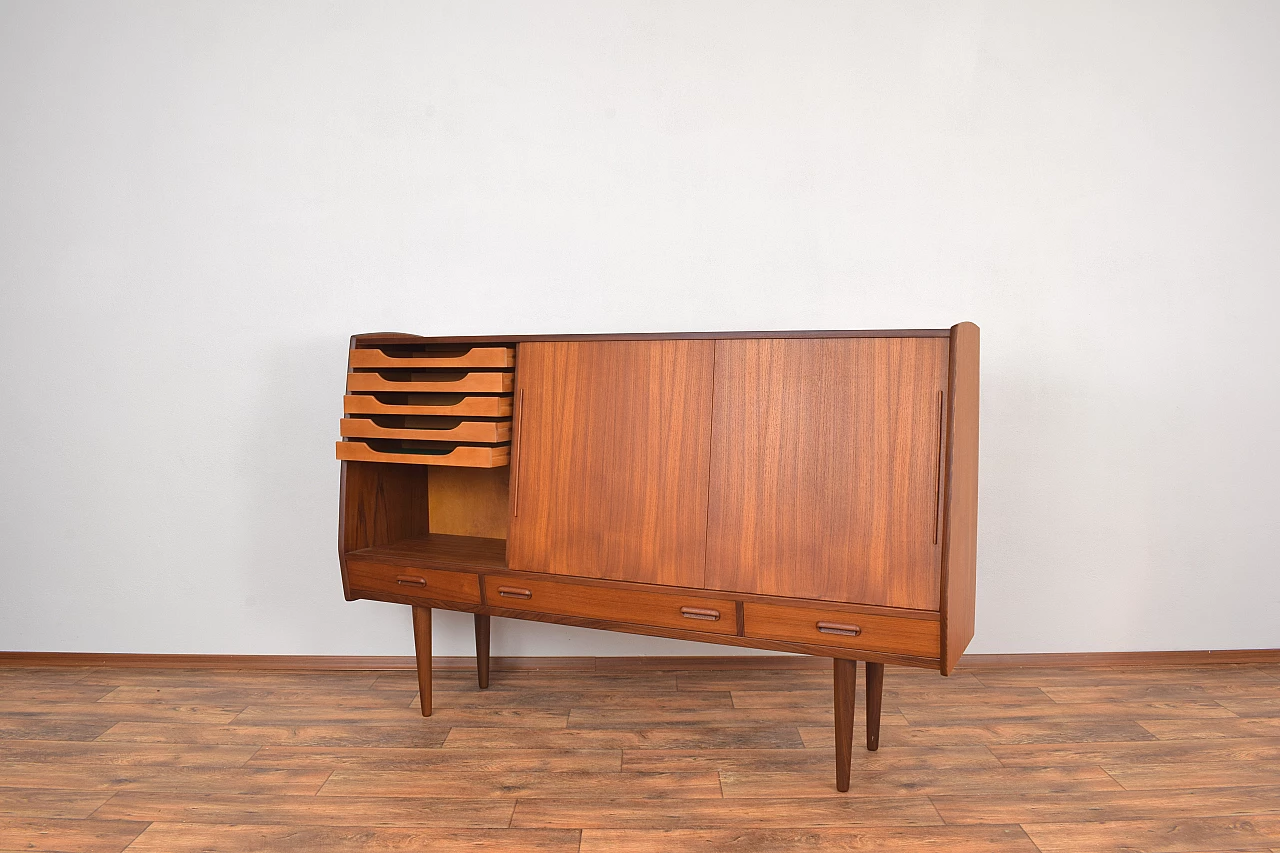 Danish teak sideboard with sliding doors and drawers, 1960s 7