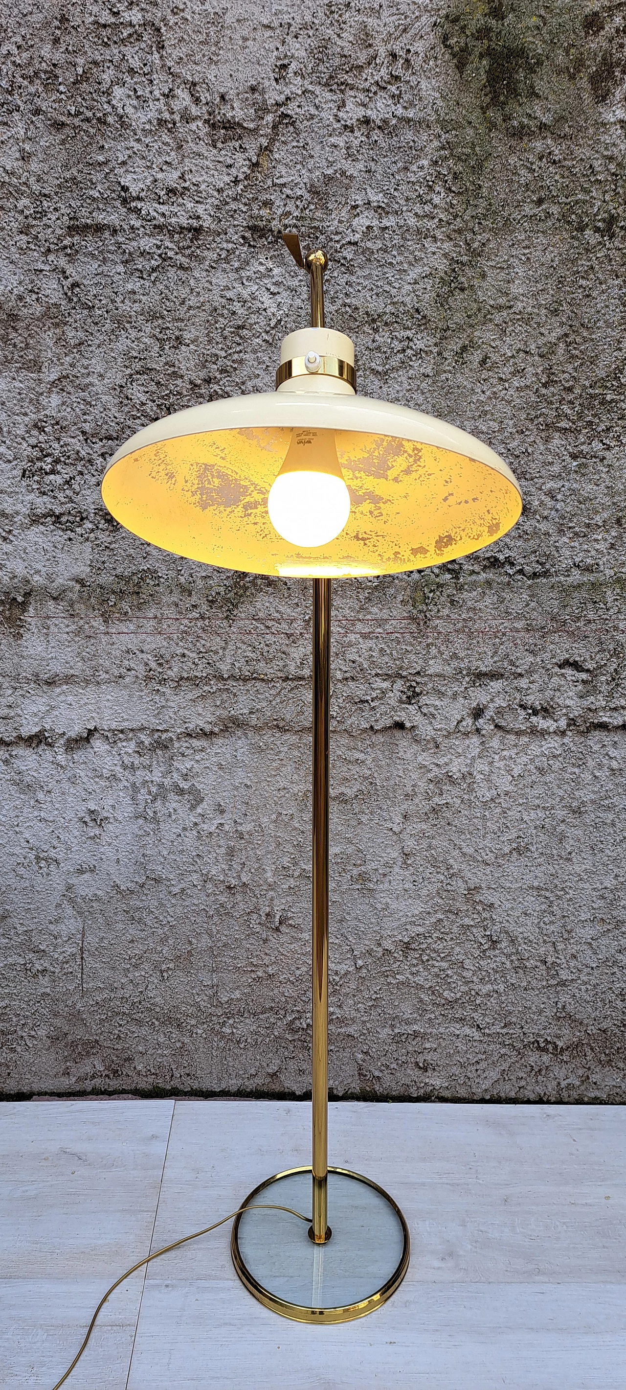 Floor lamp in metal and glass by Gio Ponti for Fontana Arte, 1960s 15