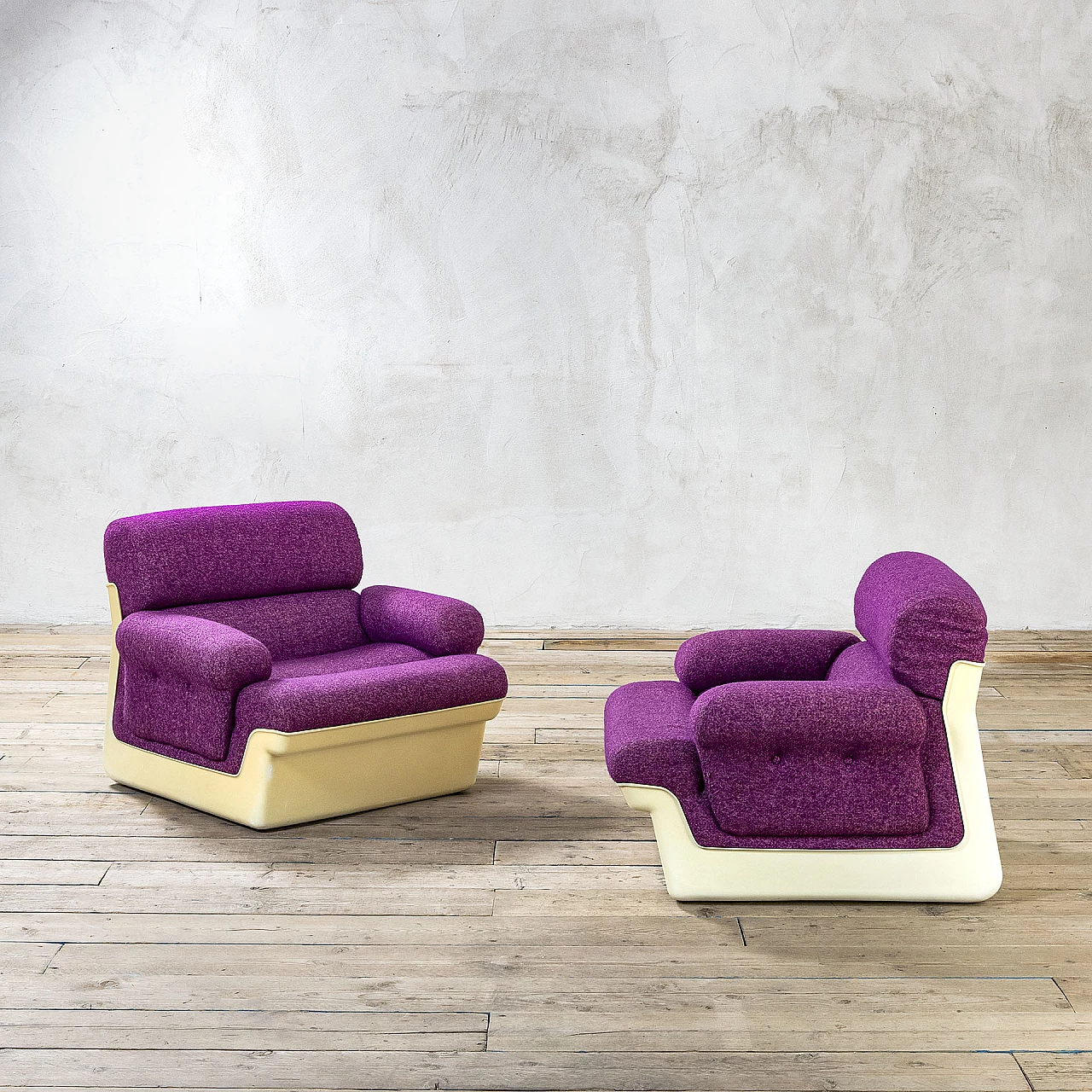 Pair of armchairs attributed to Guarnacci, Padovano and Vagnoni for 1P, 1970s 1