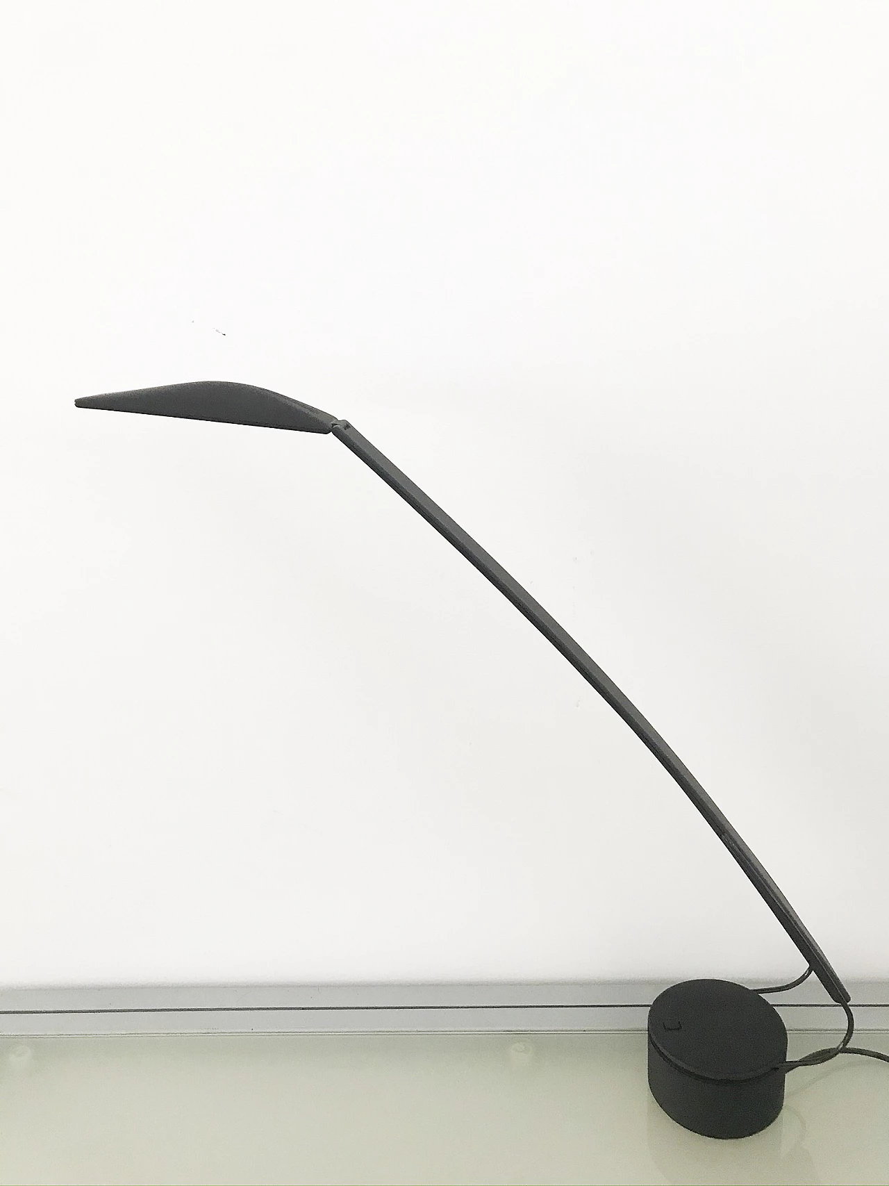 Dove lamp by Mario Barbaglia and Marco Colombo for Italiana Luce, 1980s 2