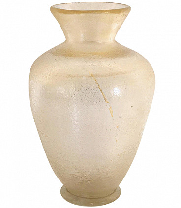 Murano glass vase with gilded speckles by Seguso, 1940s