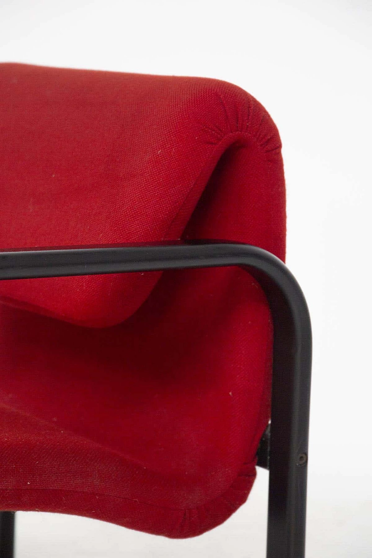 Pair of red fabric and black metal armchairs by Arflex, 1960s 9